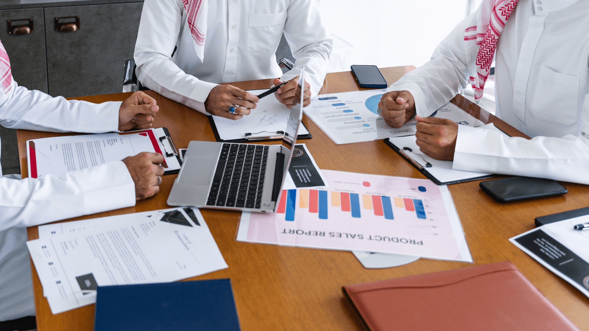 خدمة الشركات والمنشآت التجارية